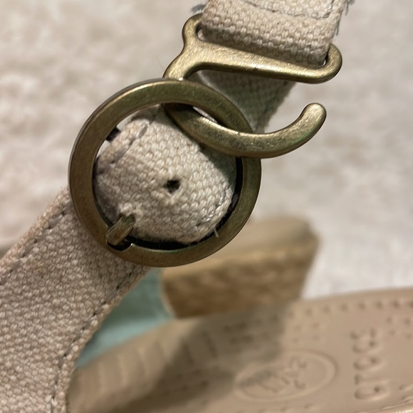 Crocs Wedge Heel Sandals - Picture 4 of 8